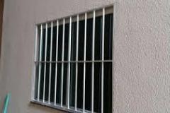 grade-aluminio-reta