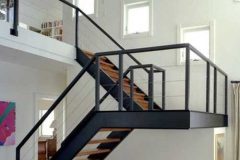 Escada-de-Ferro-em-U-500x542