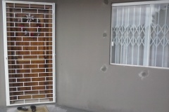 porta-e-grade-tijolinho